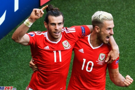 Ronaldo, Ramsey lọt top chân chuyền xuất sắc nhất tại EURO 2016